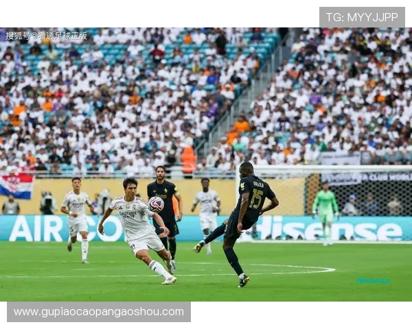 姆巴佩新赛季表现惊艳12场打入16球在阿隆索战术下获得更大自由度